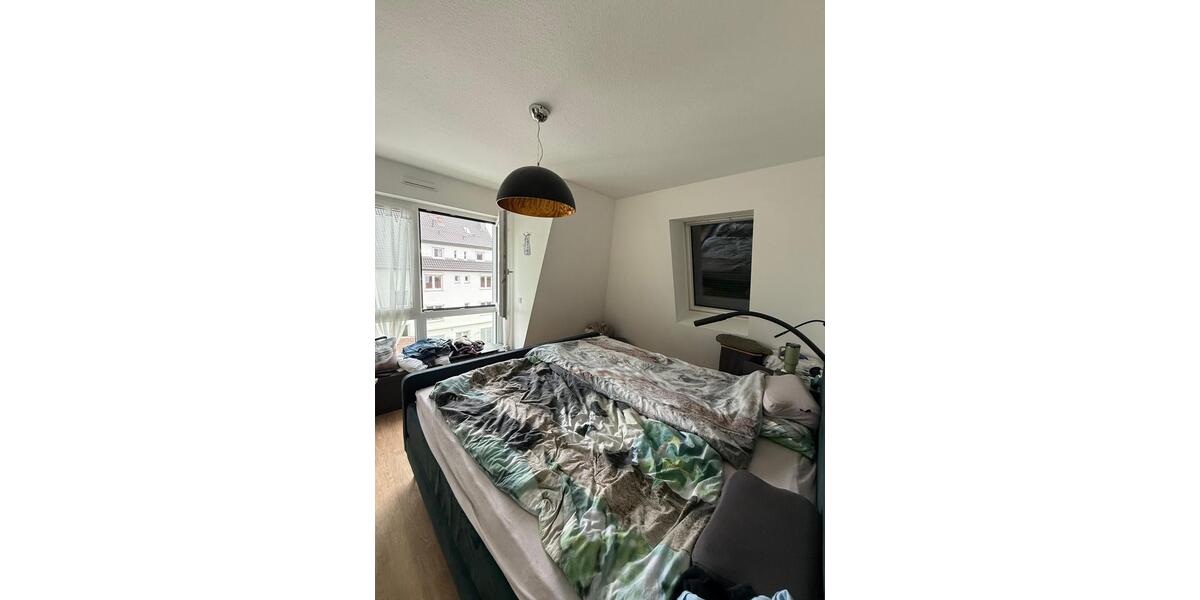 Dachgeschoßwohnung Bad Kreuznach Bad Münster am Stein-Ebernburg - 4 Zimmer, 120 m&sup2;, 1.450&euro; | Angebot:25760168