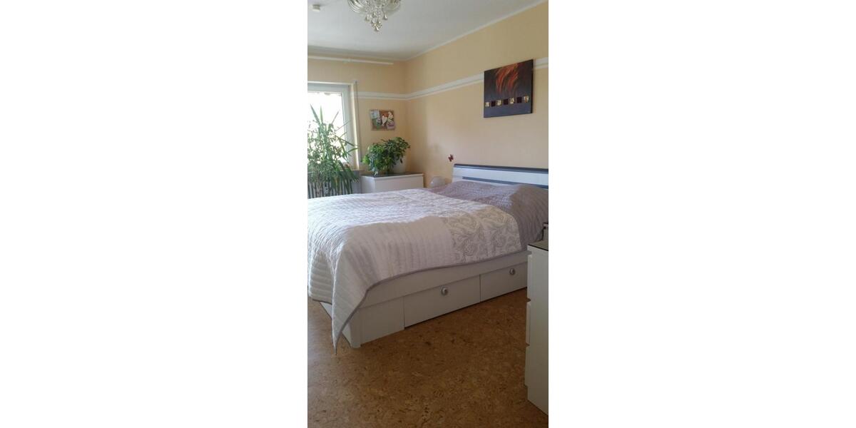 Erdgeschoßwohnung Baiersdorf - 3 Zimmer, 80 m&sup2;, 1.350&euro; | Angebot:25935684