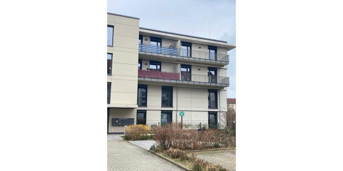 Etagenwohnung Radeberg - 3 Zimmer, 117 m&sup2;, 1.015&euro; | Angebot:26065730
