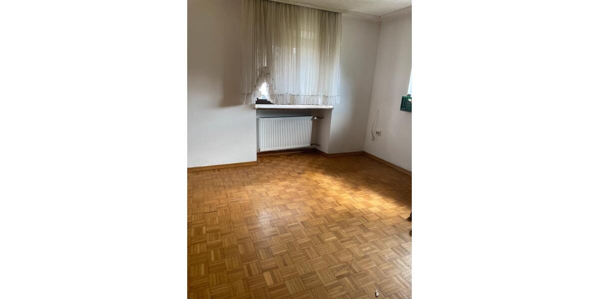 Erdgeschoßwohnung Lebach - 3 Zimmer, 110 m&sup2;, 700&euro; | Angebot:26626519