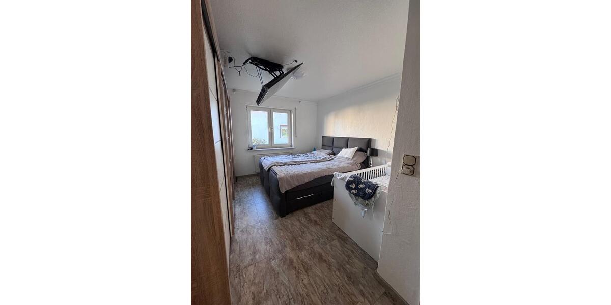 Etagenwohnung Rotenburg an der Fulda - 4 Zimmer, 98 m&sup2;, 780&euro; | Angebot:26501753