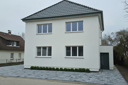 Haus Melle - 6 Zimmer, 175 m&sup2;, 1.750&euro; | Angebot:24866782