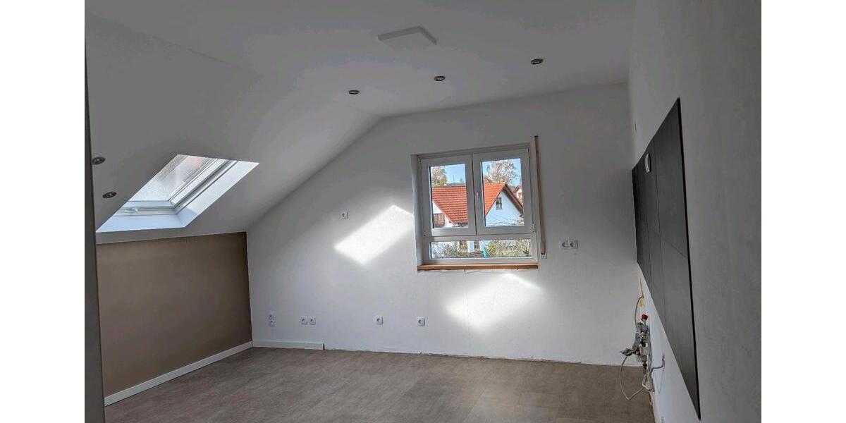 Dachgeschoßwohnung Biebergemünd - 4 Zimmer, 103 m&sup2;, 700&euro; | Angebot:24741854