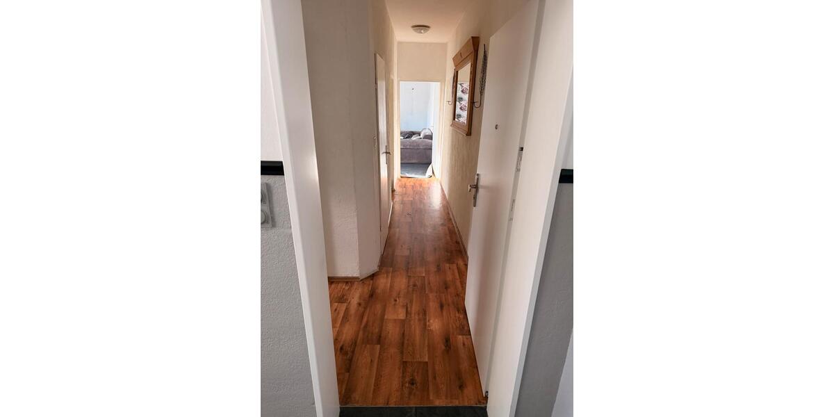 Etagenwohnung Duisburg Laar - 1 Zimmer, 48 m&sup2;, 400&euro; | Angebot:26402065