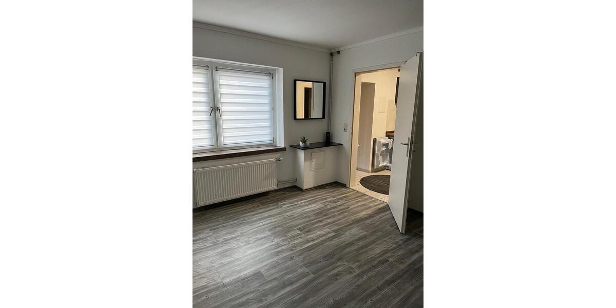 Erdgeschoßwohnung Gräfenhainichen Zschornewitz - 1 Zimmer, 35 m&sup2;, 300&euro; | Angebot:23928116