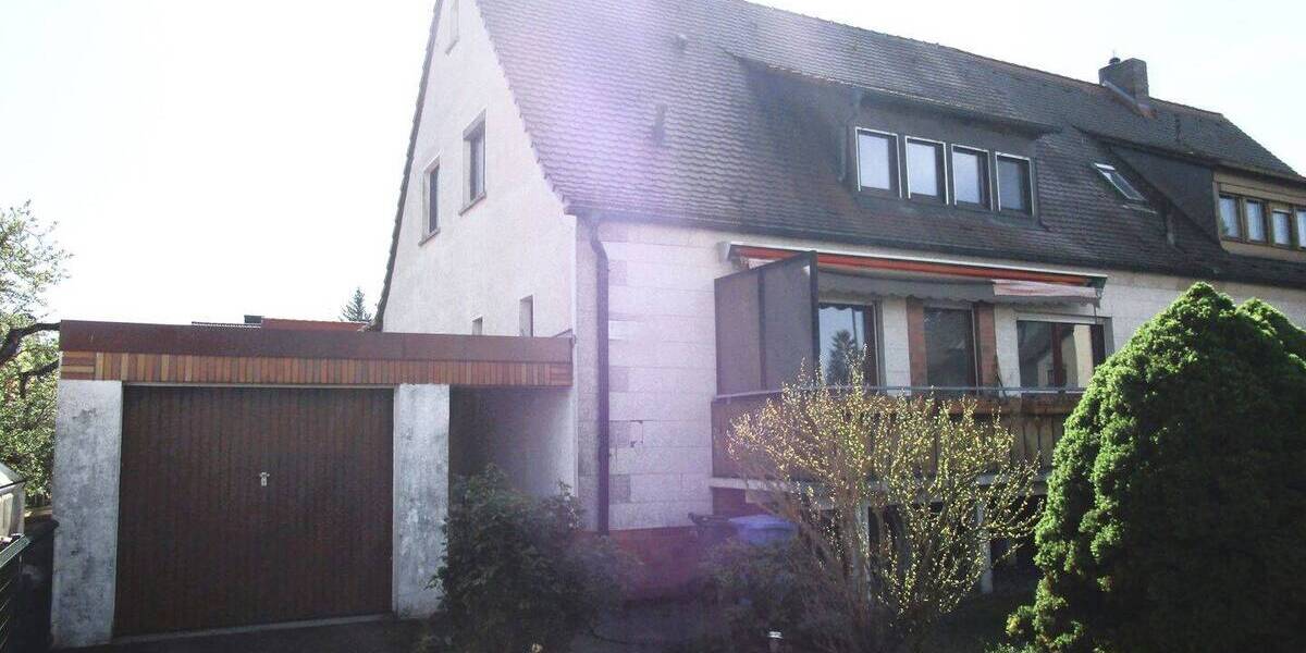 Etagenwohnung Fürth - Stadeln Stadeln - 3 Zimmer, 65 m&sup2;, 650&euro; | Angebot:26733523