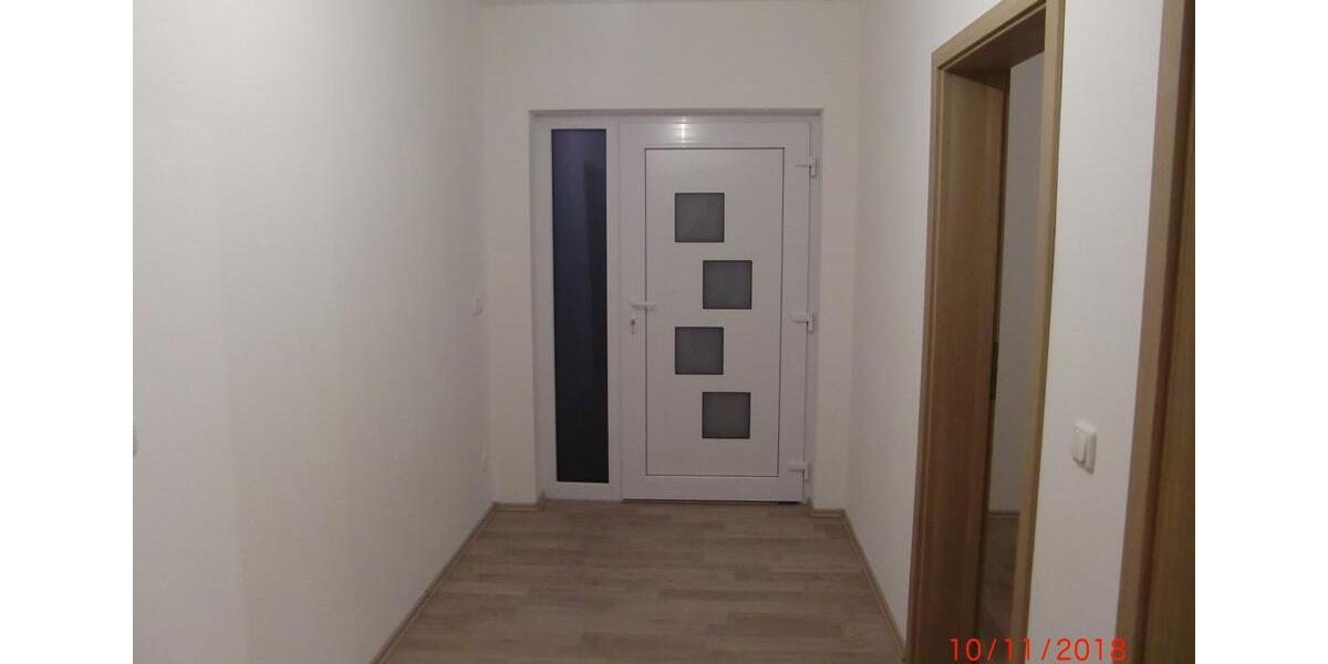 Erdgeschoßwohnung Ebersbach - 3 Zimmer, 89 m&sup2;, 712&euro; | Angebot:26322054