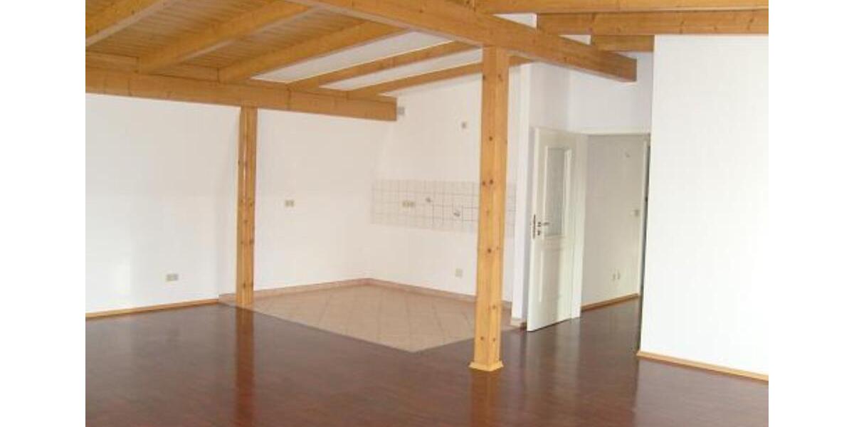 Dachgeschoßwohnung Bautzen - 2 Zimmer, 72 m&sup2;, 432&euro; | Angebot:24572740