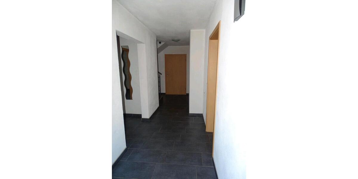 Einfamilienhaus Preist - 6 Zimmer, 170 m&sup2;, 1.300&euro; | Angebot:26604431