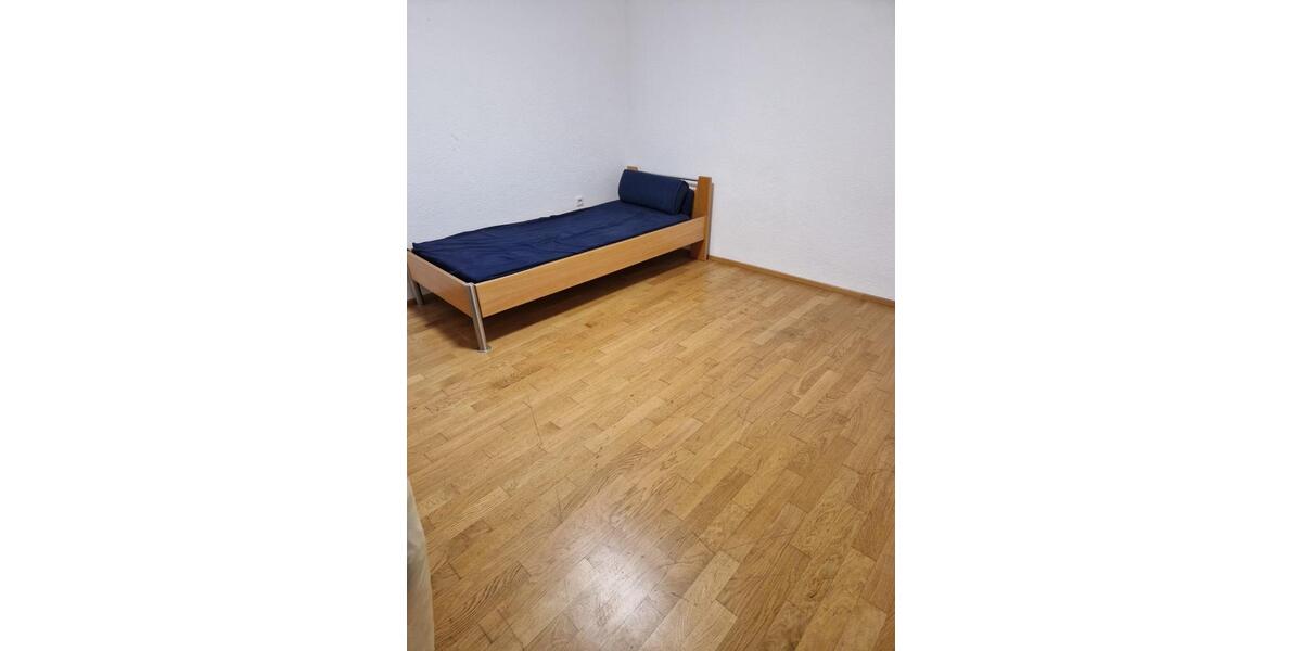 Etagenwohnung Amstetten - 1 Zimmer, 30 m&sup2;, 450&euro; | Angebot:25403668