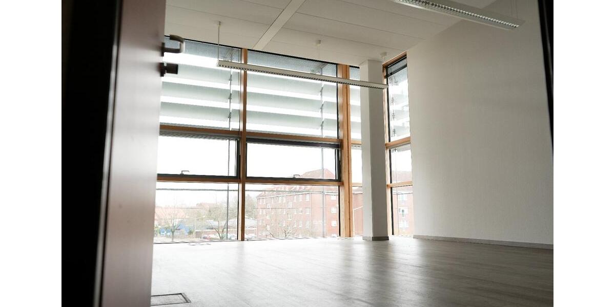 Gewerbeobjekt Neumünster Böcklersiedlung - 121&euro; | Angebot:26002190