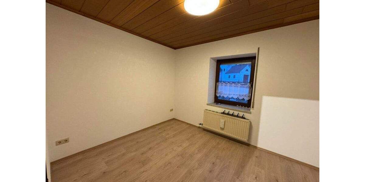 Etagenwohnung Perl Sehndorf - 2 Zimmer, 70 m&sup2;, 800&euro; | Angebot:25928704