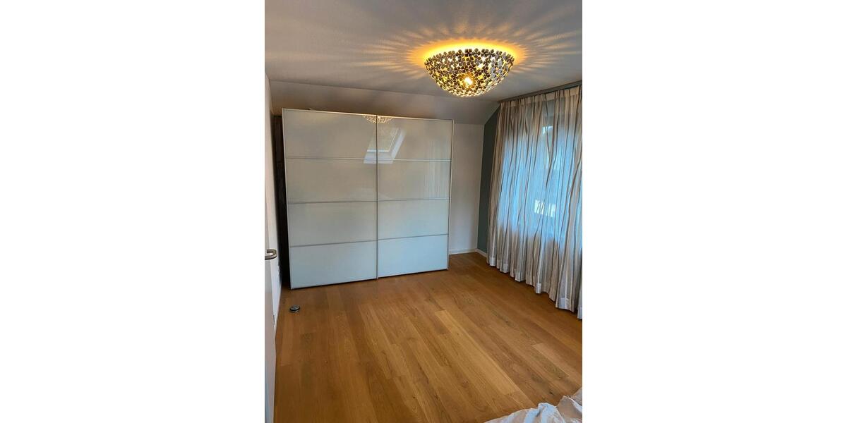 Dachgeschoßwohnung Goldkronach - 4 Zimmer, 90 m&sup2;, 920&euro; | Angebot:26635447