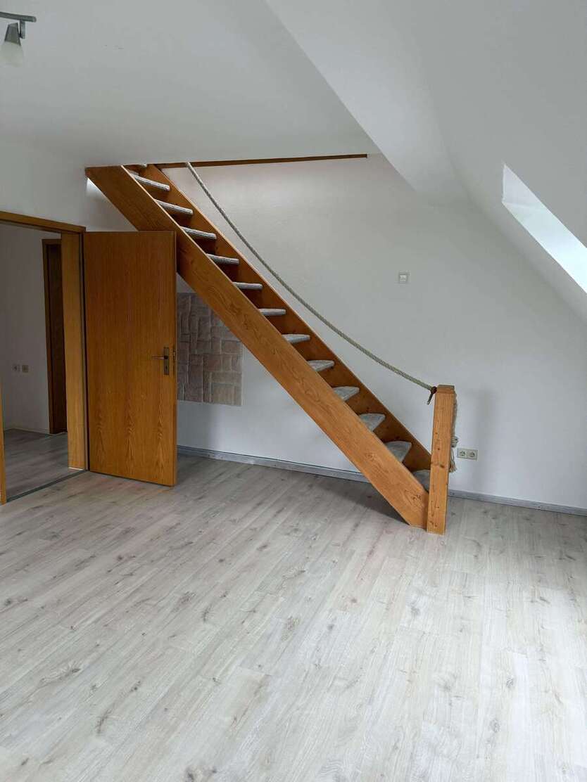 Wohnung zum Mieten in Remscheid 550 € 84 m² 2.5 zimmer