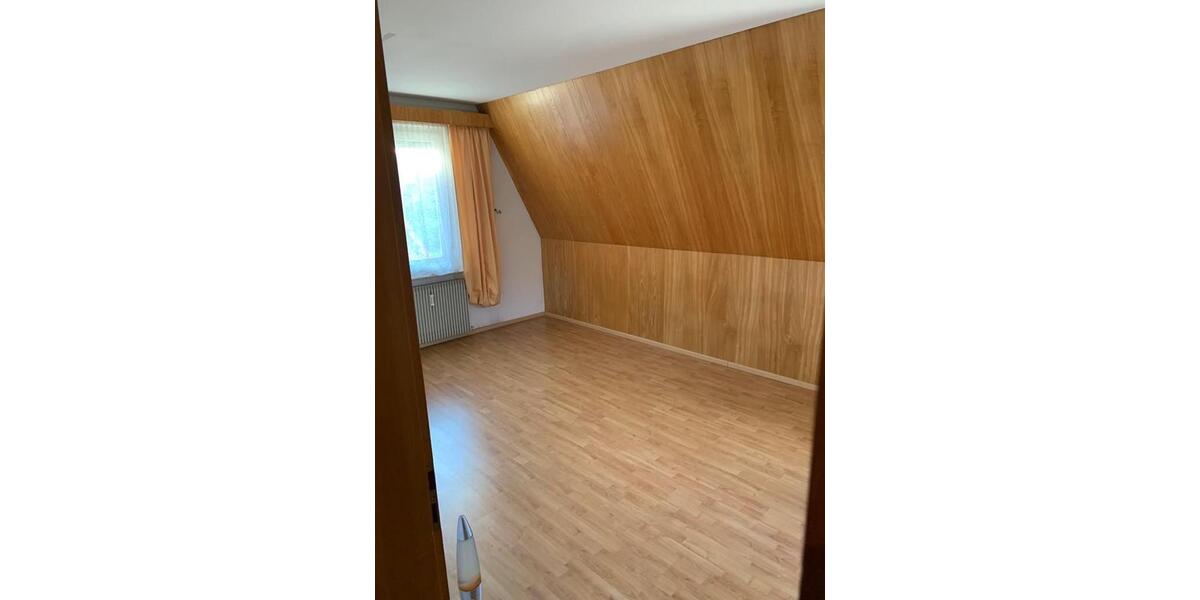 Maisonettenwohnung Albstadt - 5 Zimmer, 130 m&sup2;, 900&euro; | Angebot:26618468