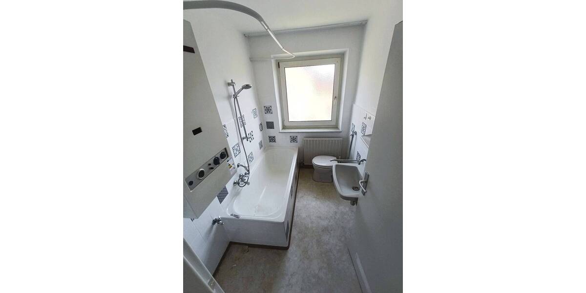 Etagenwohnung Wunsiedel - 2 Zimmer, 58 m&sup2;, 465&euro; | Angebot:26554690