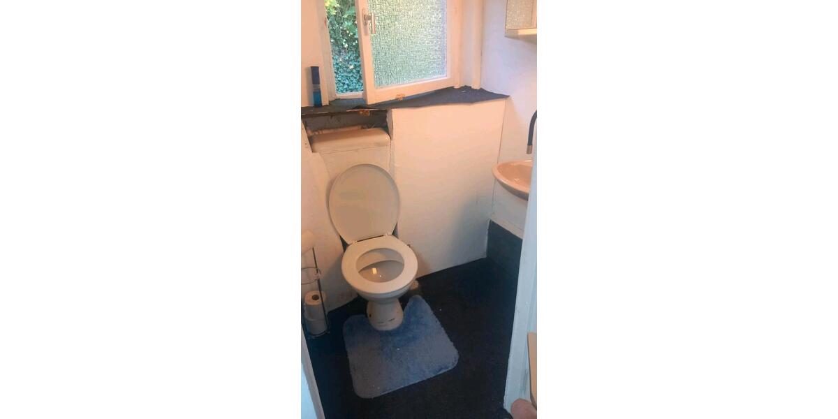 Etagenwohnung Neustadt bei Coburg - 1 Zimmer, 20 m&sup2;, 200&euro; | Angebot:26058131