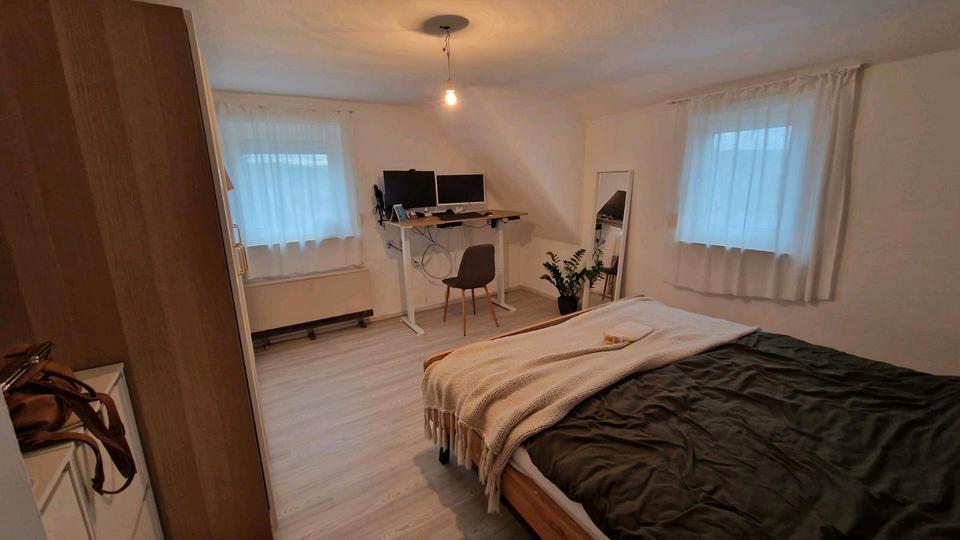 Dachgeschoßwohnung Weil der Stadt - 2 Zimmer, 50 m&sup2;, 550&euro; | Angebot:25233085