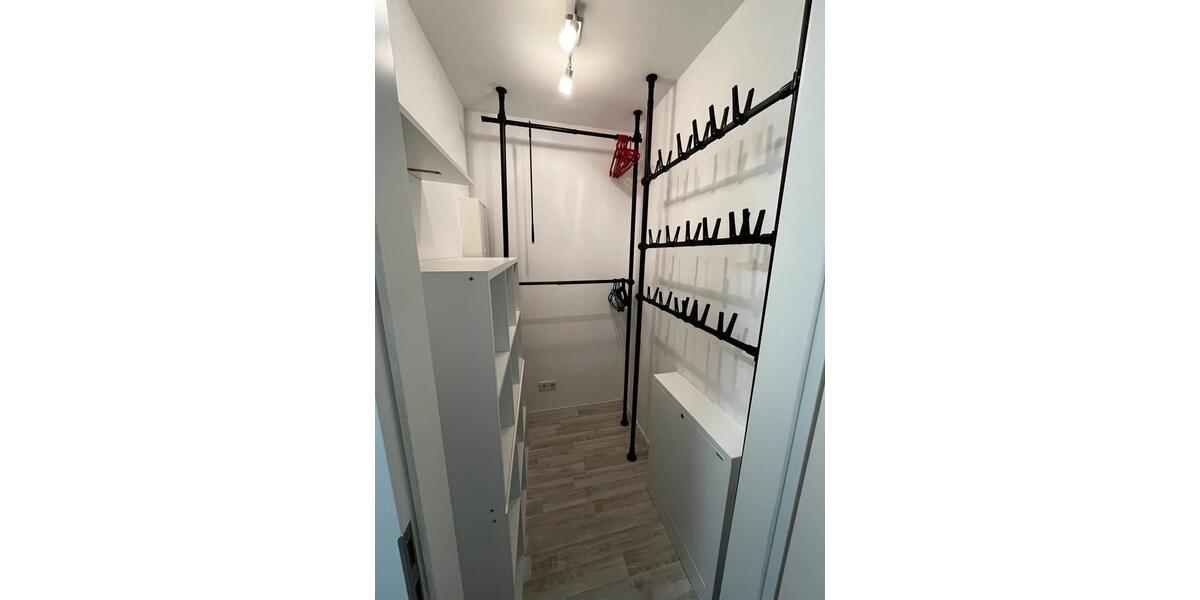 hübsche, 1 ZW mit Balkon 36,2 qm 1 zimmer