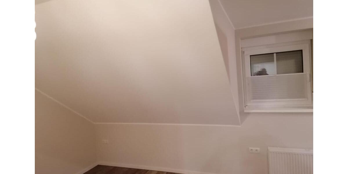 Dachgeschoßwohnung Wenden - 2 Zimmer, 65 m&sup2;, 585&euro; | Angebot:26517467