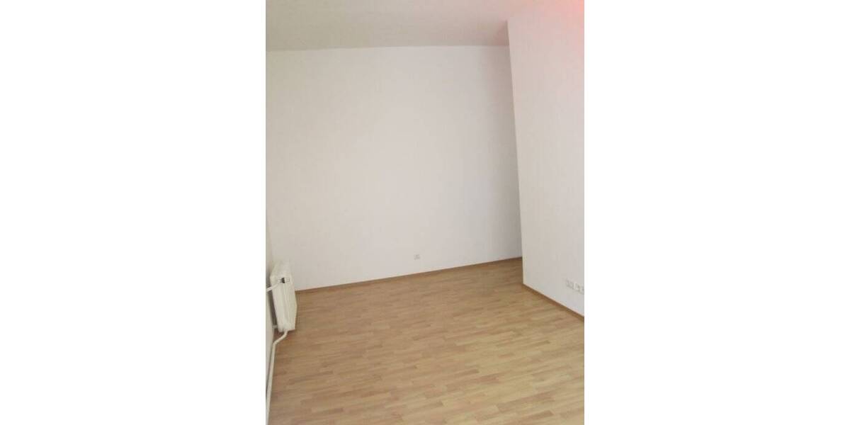 Zimmer Halle (Saale) Innenstadt - 200&euro; | Angebot:25423303