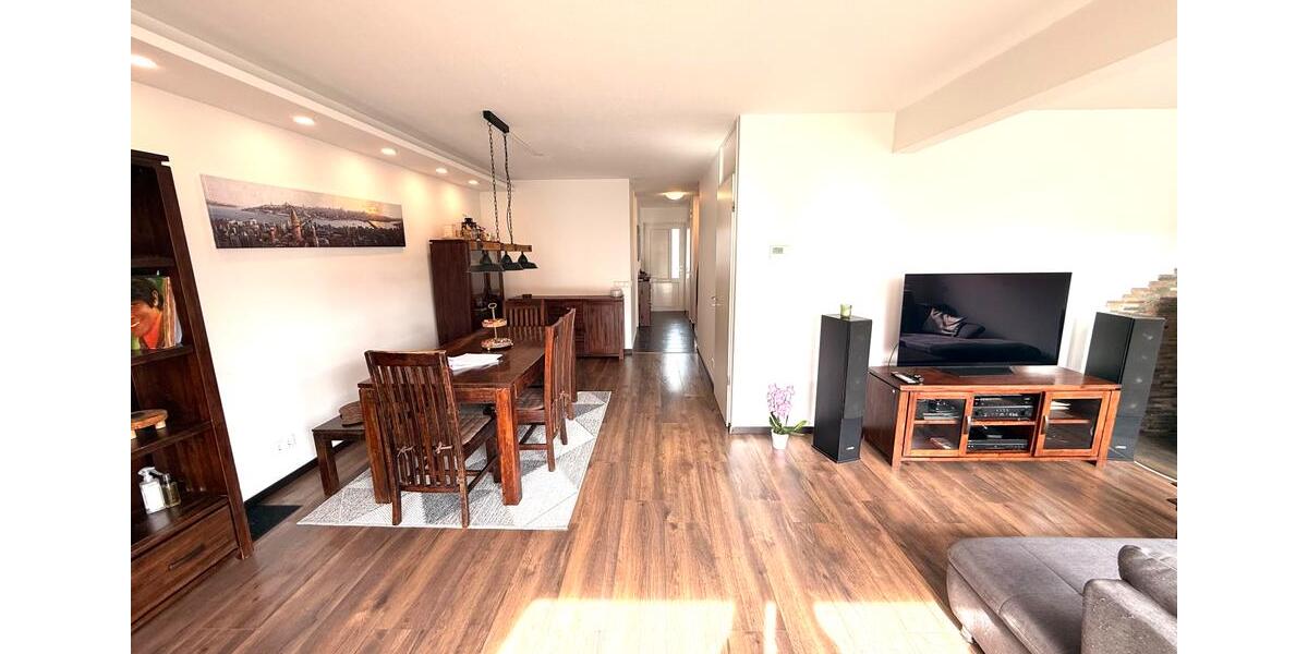 Reihenhaus Falkensee - 6 Zimmer, 137 m&sup2;, 2.250&euro; | Angebot:25989157