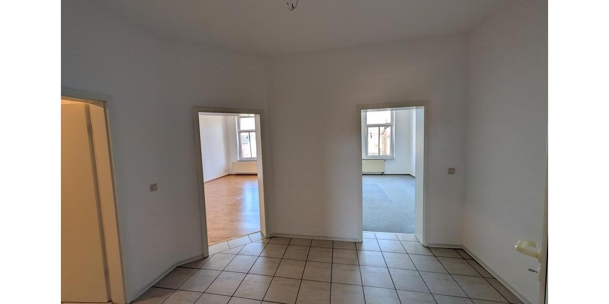 Etagenwohnung Meuselwitz - 3 Zimmer, 81 m&sup2;, 486&euro; | Angebot:26413440