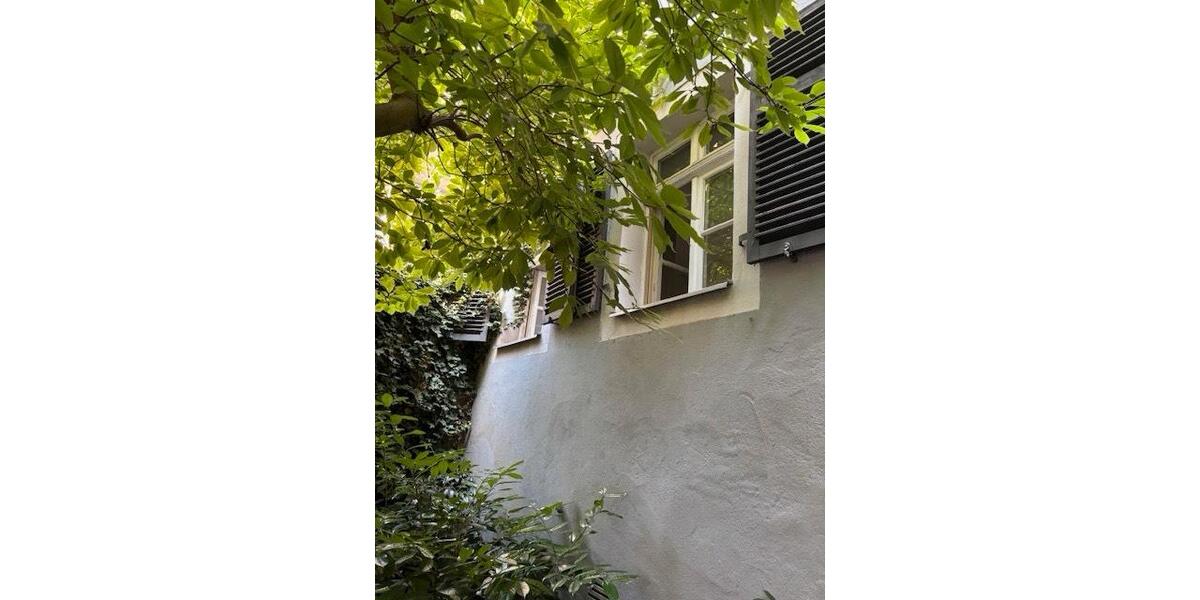Hochparterre Regensburg Kumpfmühl - 1 Zimmer, 25 m&sup2;, 1.125&euro; | Angebot:26133083