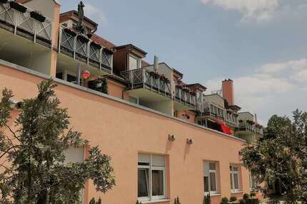 Wohnung Wurzen Altstadt - 1 Zimmer, 45 m&sup2;, 295&euro; | Angebot:24729395