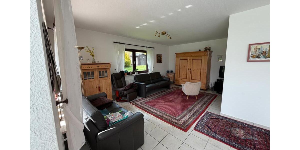 Einfamilienhaus Grünberg - 6 Zimmer, 155 m&sup2;, 1.650&euro; | Angebot:25977487