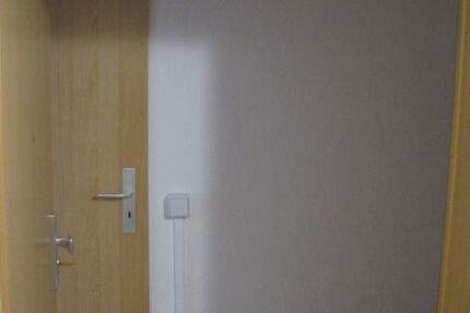 Kleine 3 Raumwohnung mit Balkon 3 zimmer