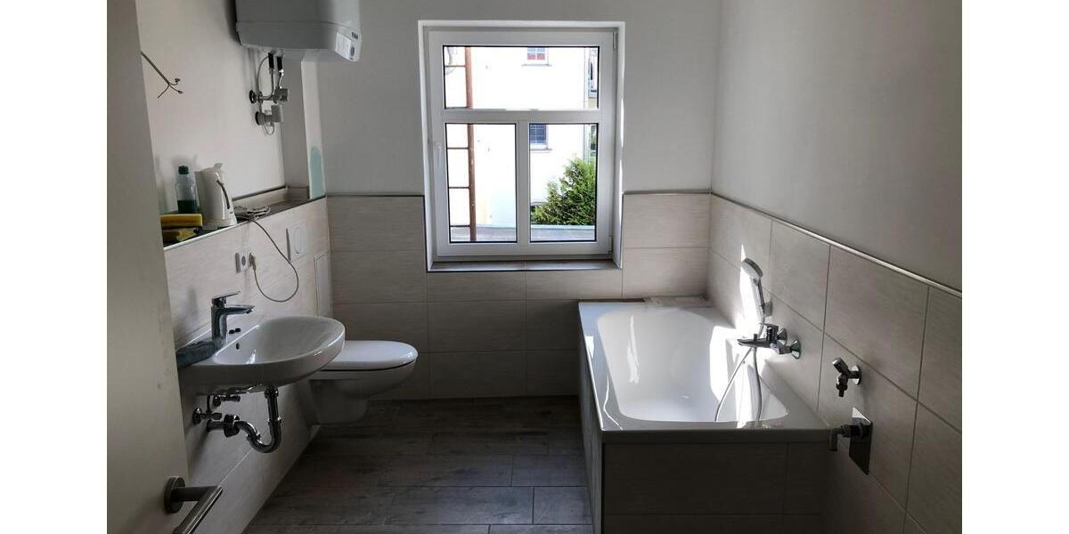 Etagenwohnung Grimma - 4 Zimmer, 106 m&sup2;, 1.170&euro; | Angebot:25055046