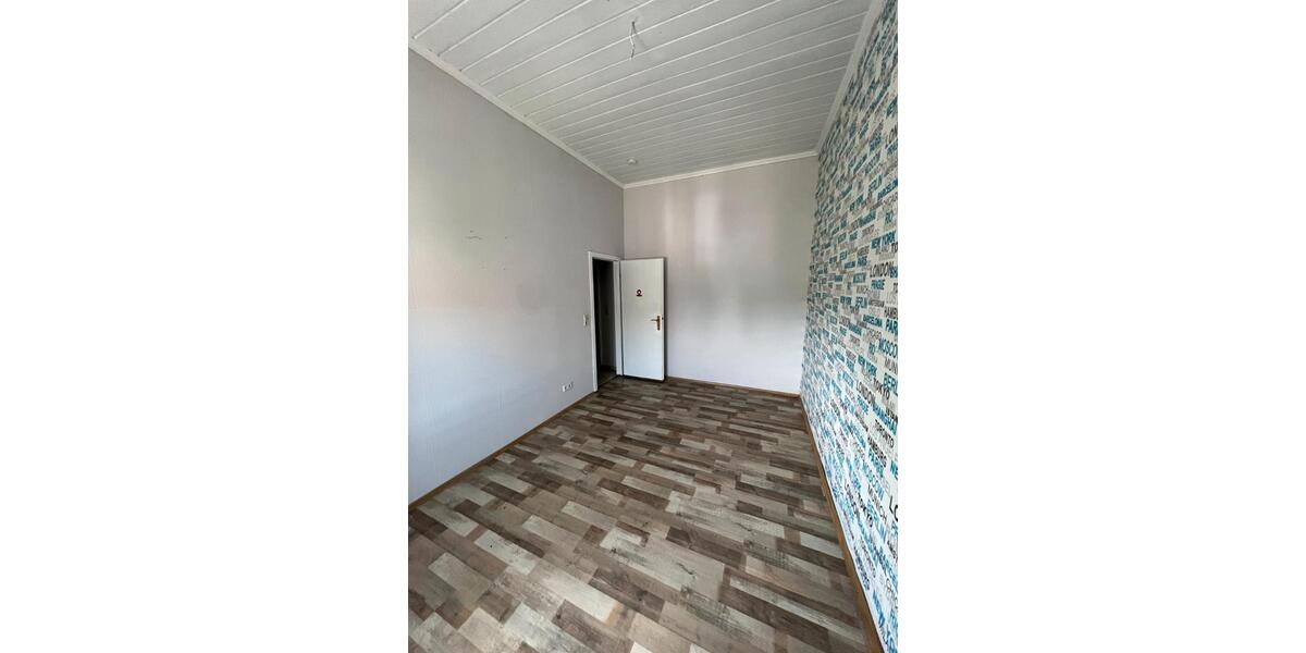 Etagenwohnung Hötensleben - 4 Zimmer, 100 m&sup2;, 300&euro; | Angebot:26295213