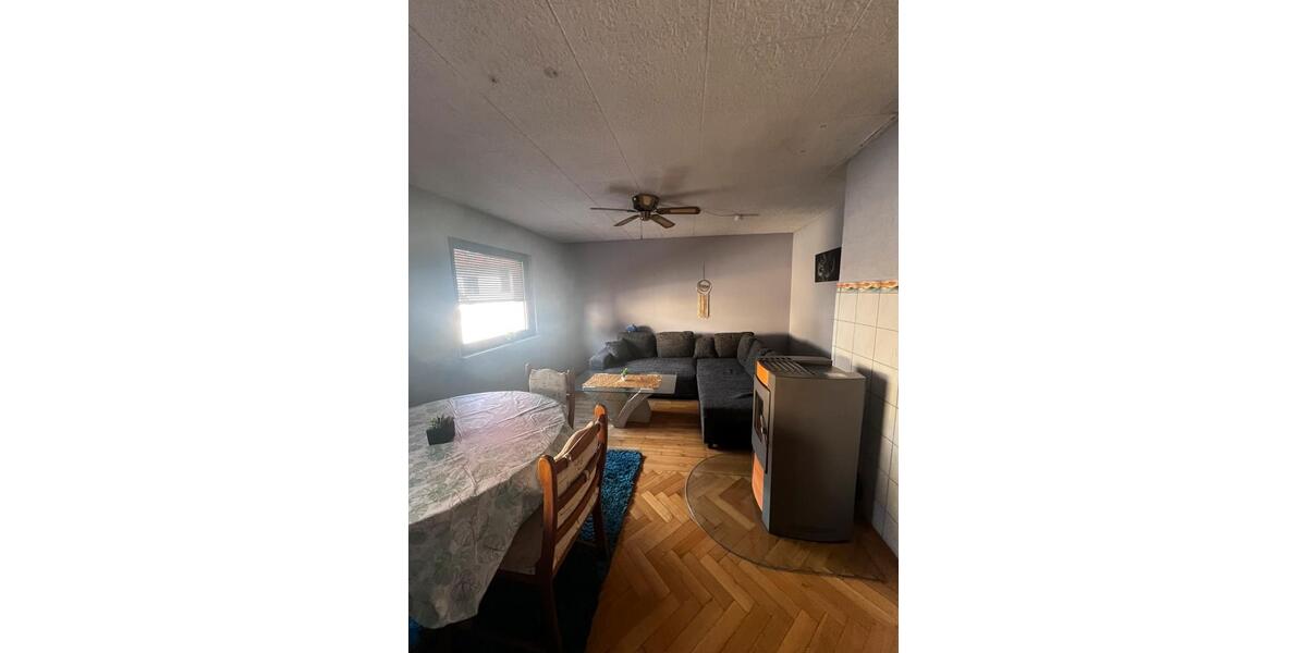 Wohnen auf Zeit Boxberg - 4 Zimmer, 130 m&sup2;, 25&euro; | Angebot:25763041