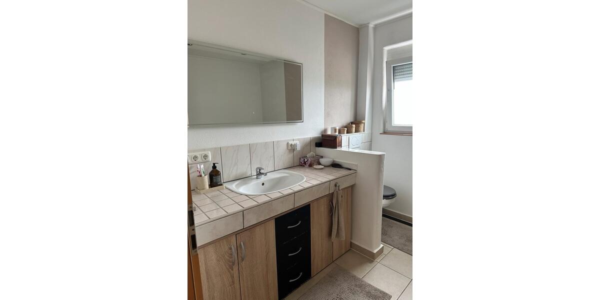 Etagenwohnung Wiesentheid - 4 Zimmer, 110 m&sup2;, 990&euro; | Angebot:26034272