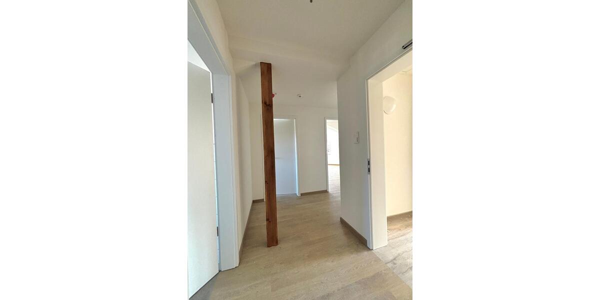 Dachgeschoßwohnung Thale - 3 Zimmer, 76 m&sup2;, 645&euro; | Angebot:25303644
