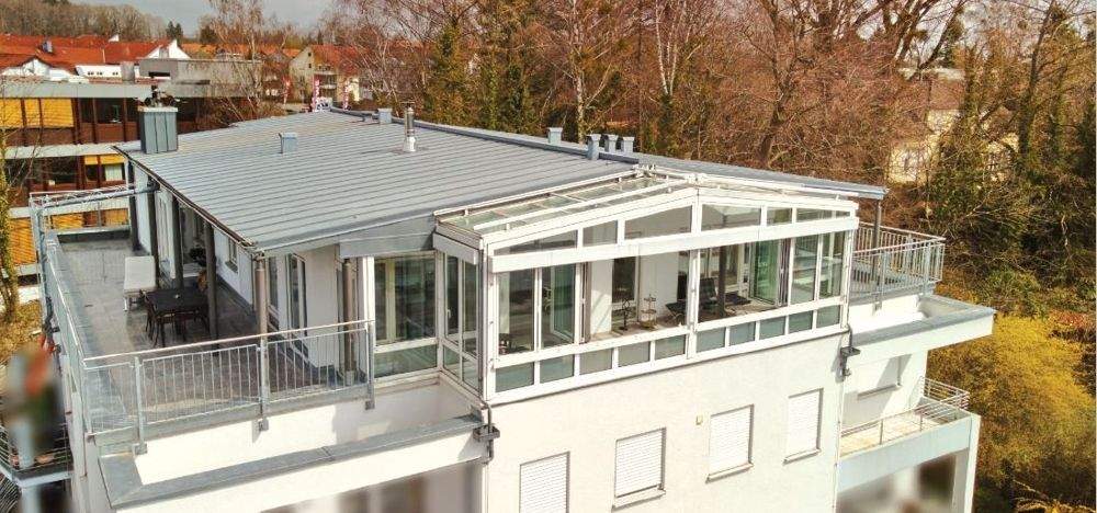 Etagenwohnung Friedrichshafen - 4 Zimmer, 180 m&sup2;, 2.100&euro; | Angebot:25035846