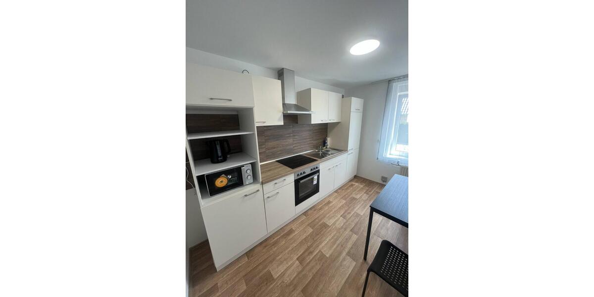 Wohnen auf Zeit Neustrelitz - 18 Zimmer, 400 m&sup2;, 19&euro; | Angebot:25986277