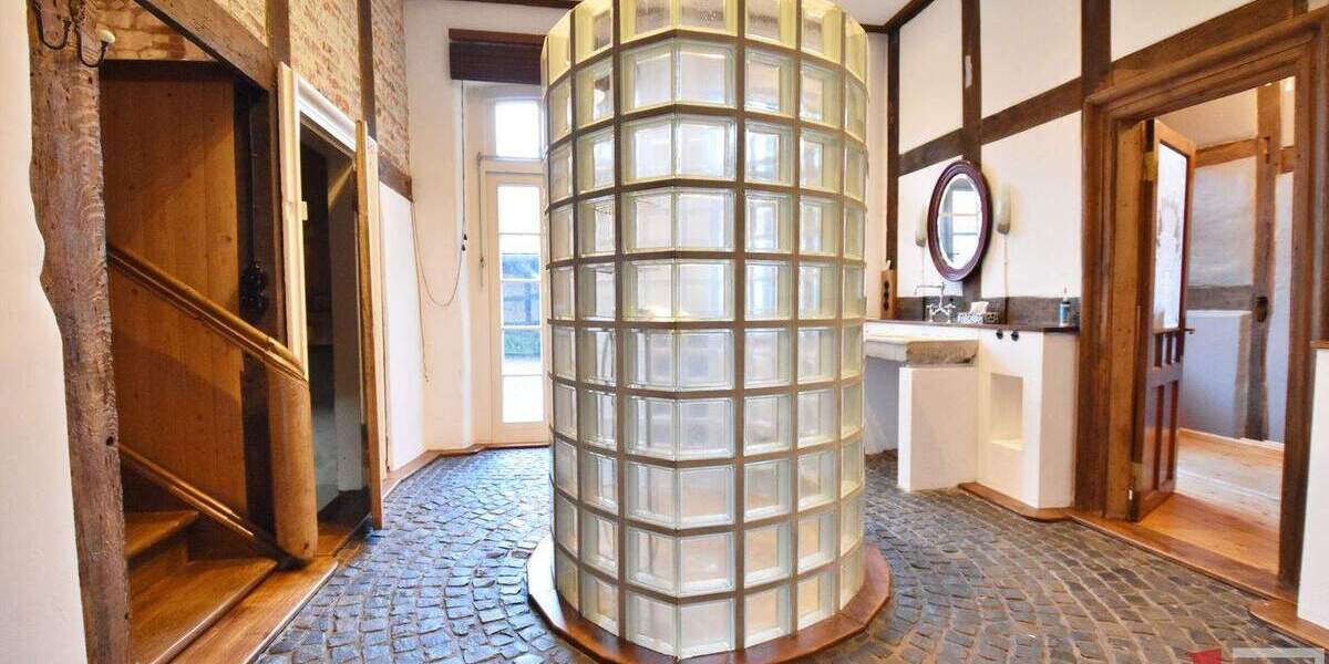 Historisches Fachwerkhaus in Bohmte - Garten, Teich und optionale Weidefläche 7 zimmer