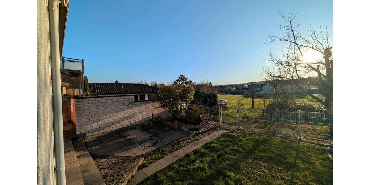 Erdgeschoßwohnung Remchingen - 4 Zimmer, 106 m&sup2;, 1.200&euro; | Angebot:26587016