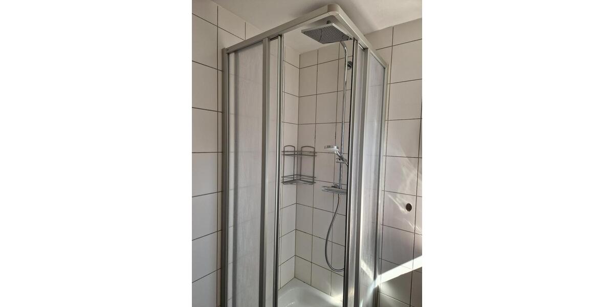 Dachgeschoßwohnung Edenkoben - 2.5 Zimmer, 56 m&sup2;, 690&euro; | Angebot:26561358