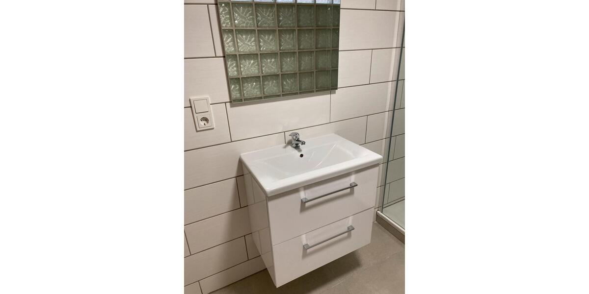 Etagenwohnung Wolfhagen - 6 Zimmer, 142 m&sup2;, 780&euro; | Angebot:26285052