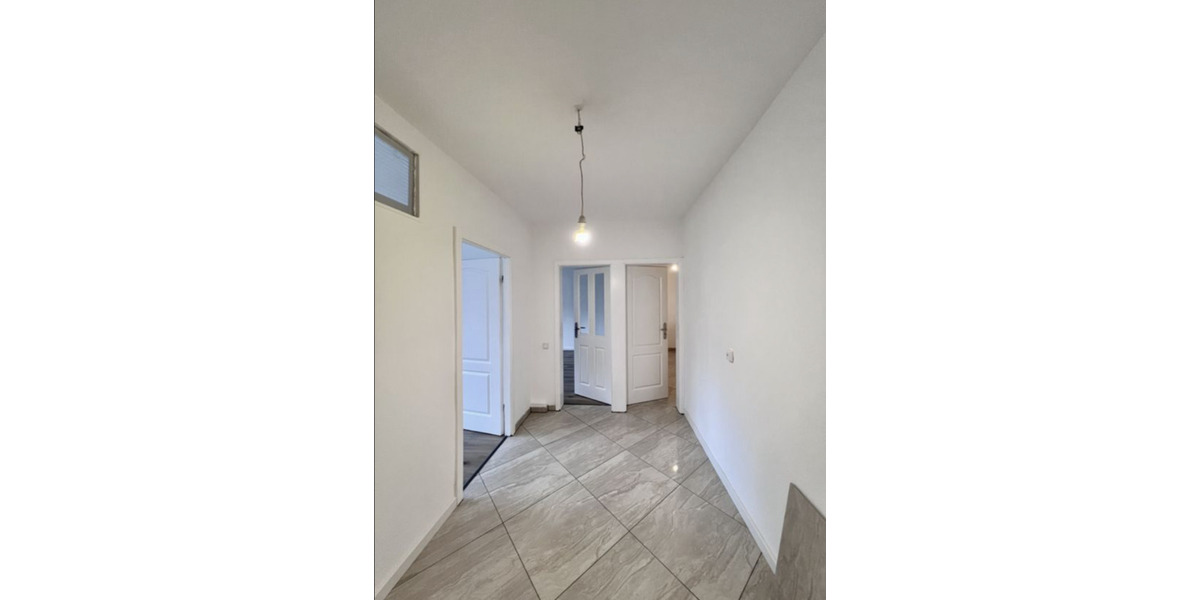 Erdgeschoßwohnung Wülfrath - 2 Zimmer, 65 m&sup2;, 665&euro; | Angebot:25174399