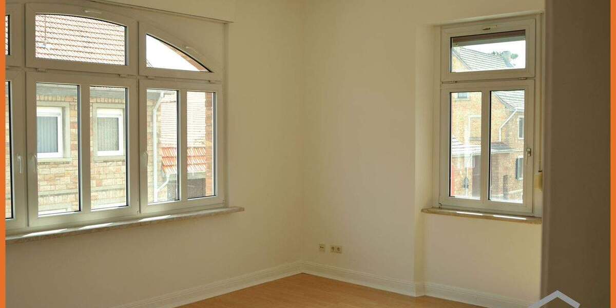 Etagenwohnung Wöllstein - 4 Zimmer, 130 m&sup2;, 990&euro; | Angebot:24748172