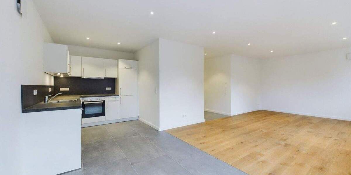 Etagenwohnung Husum Altstadt - 2 Zimmer, 75 m&sup2;, 1.180&euro; | Angebot:25877745