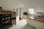 Dachgeschoßwohnung Bergisch Gladbach - 2 Zimmer, 80 m&sup2;, 1.230&euro; | Angebot:26535391