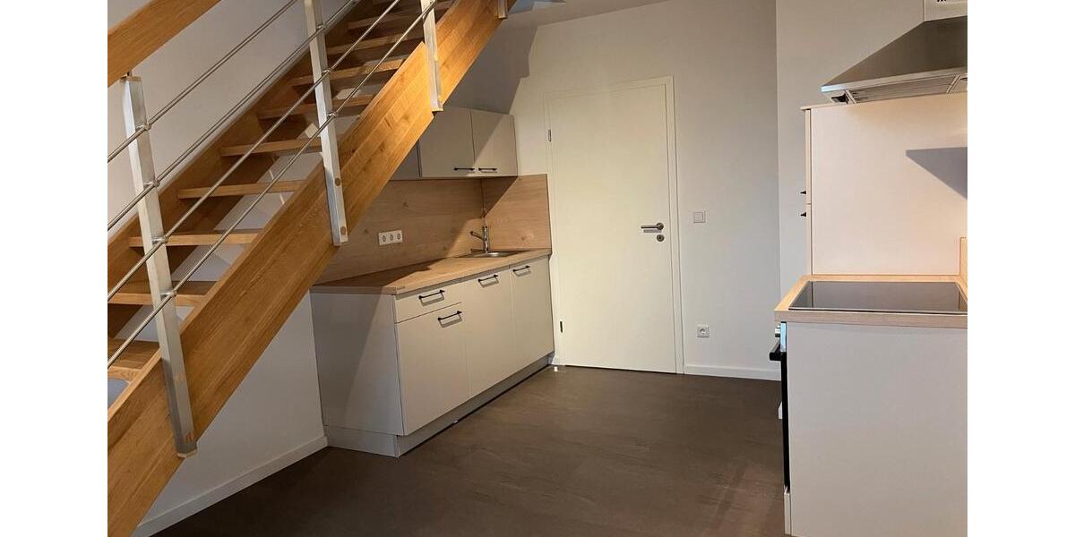 Maisonettenwohnung Nürnberg Almoshof - 1 Zimmer, 14 m&sup2;, 460&euro; | Angebot:25988922