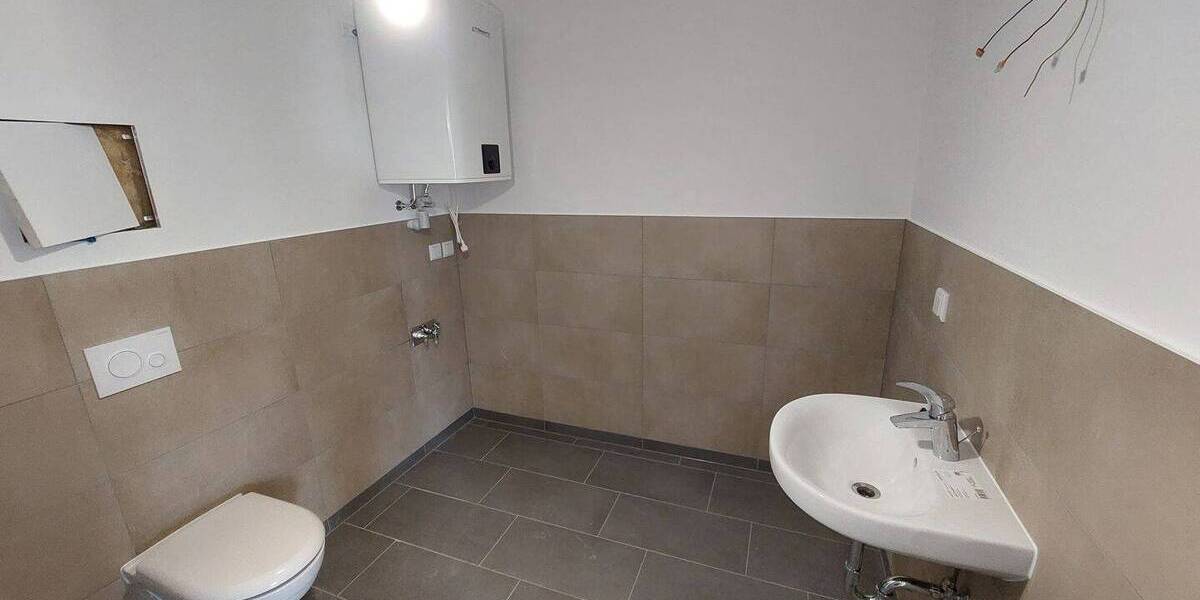Etagenwohnung Dessau-Roßlau Roßlau - 2 Zimmer, 60 m&sup2;, 456&euro; | Angebot:26712756