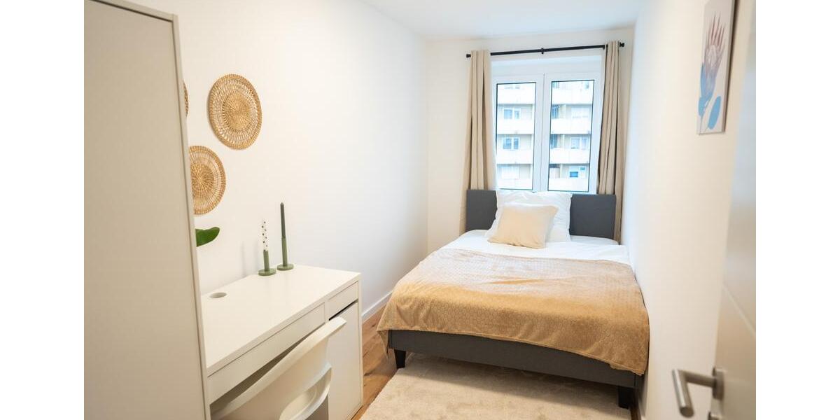 Etagenwohnung München Moosach - 4 Zimmer, 10 m&sup2;, 780&euro; | Angebot:24532489