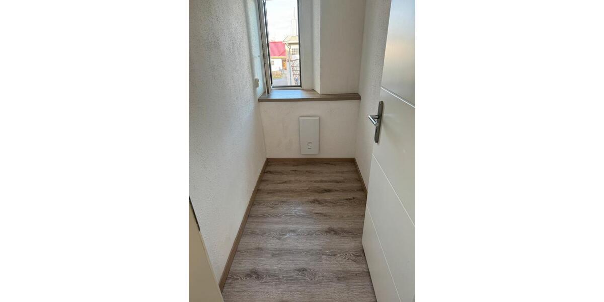 Etagenwohnung Querfurt - 3 Zimmer, 62 m&sup2;, 425&euro; | Angebot:26635225